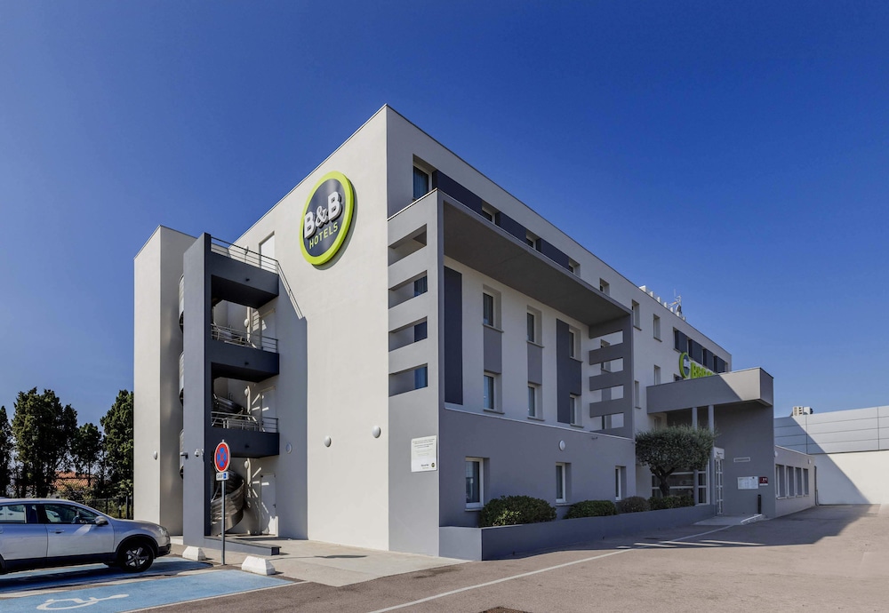 B&B HOTEL Perpignan Sud Marché International in Perpignan, France