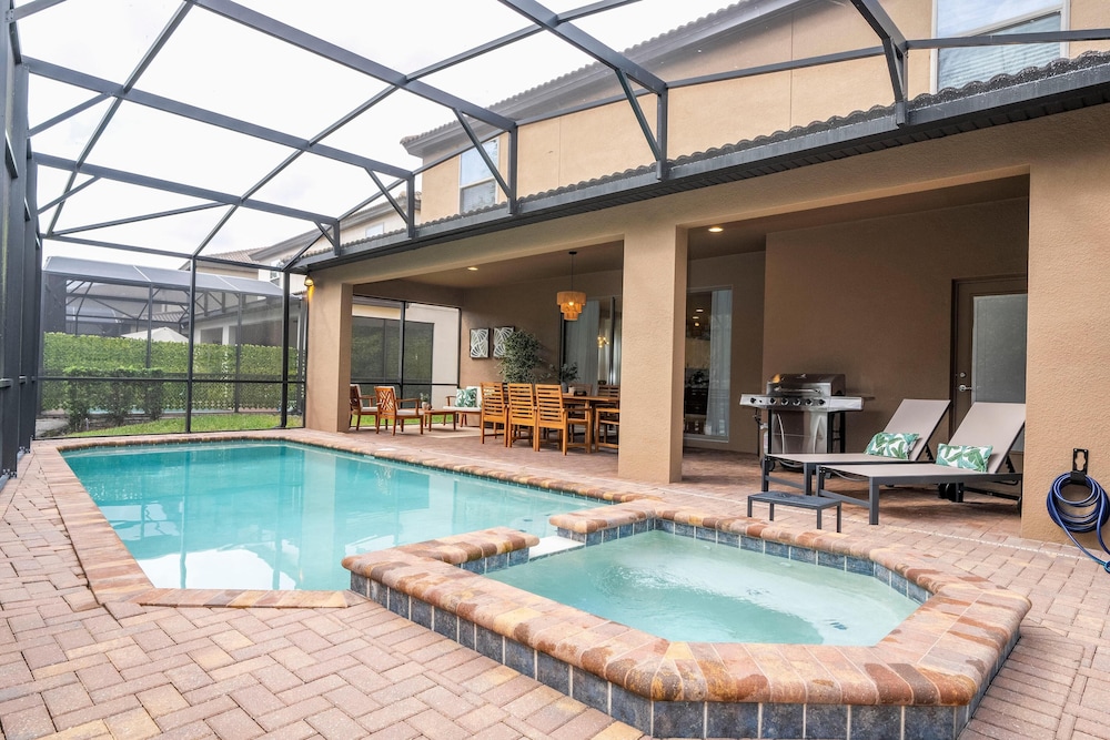 8848 BC Luxurious 8BR Villa with Private Pool & Spa at Windsor at Westside Resort - photo 31