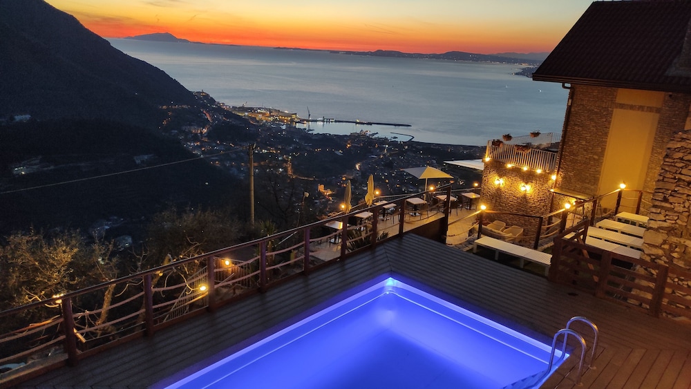 Buona Stella — 4-Star Luxury Hotel in Pimonte, Italy
