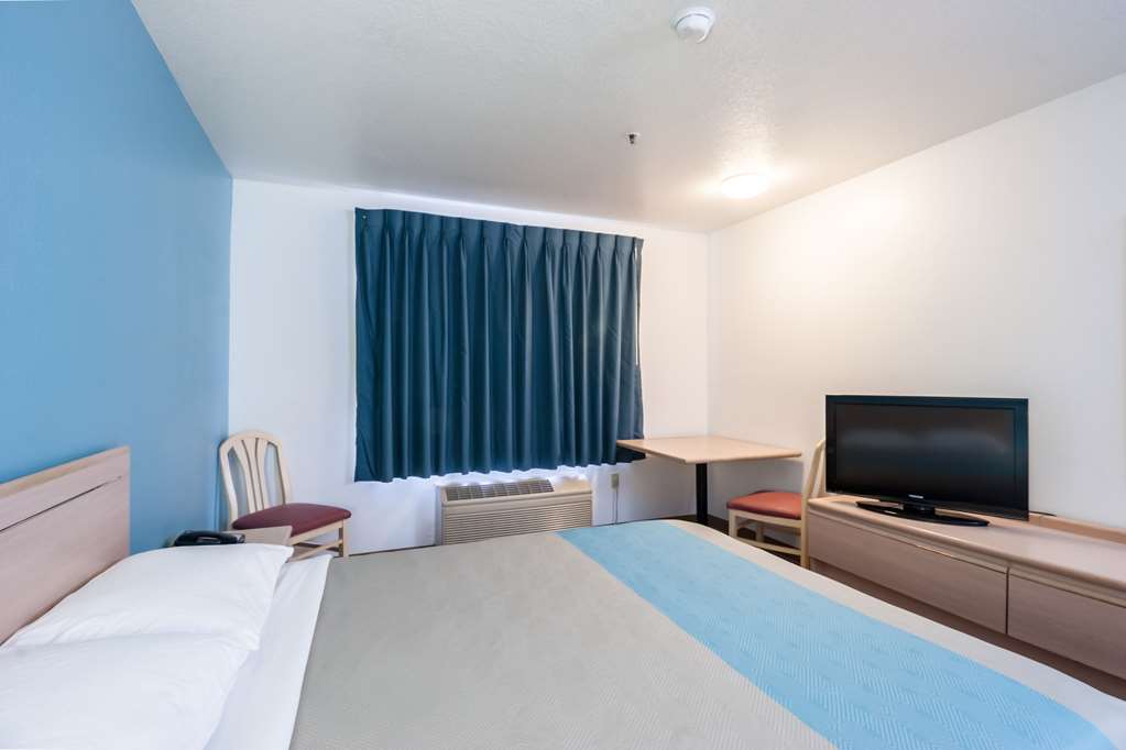 Motel 6 Seaside OR - photo 15