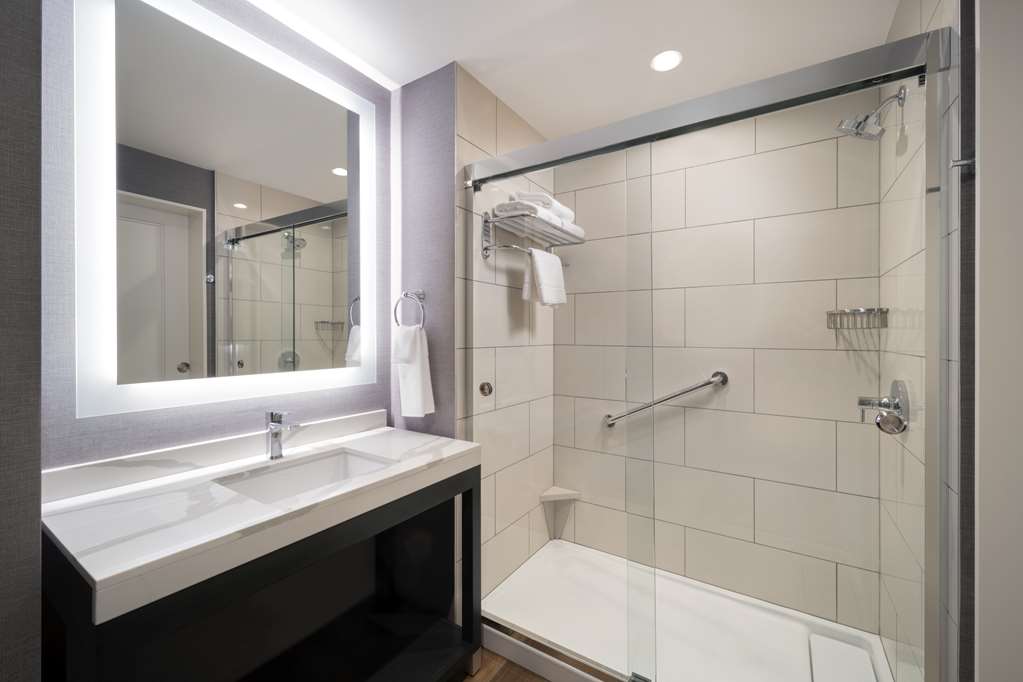 Hyatt House LAX Century Blvd - photo 13