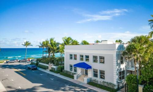 The Palm Beach House Tropical — 4-Star Luxury Hotel in Palm Beach, United States