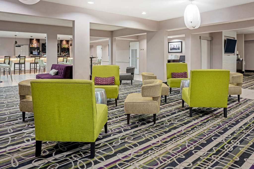 La Quinta Inn Suites Houston North Spring - photo 8