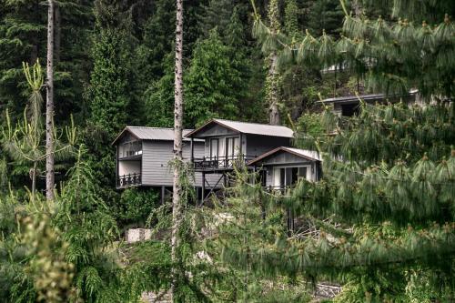Aarzu Resorts - carbon neutral hotel in Manali