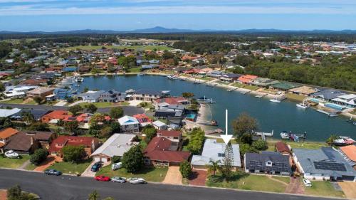 A Mariners Cove Yamba — carbon neutral stay, Yamba