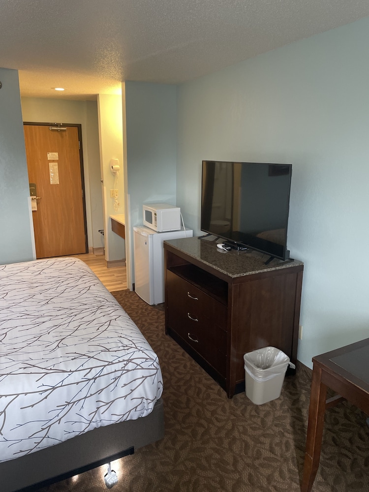 Gettysburg Inn & Suites - photo 15