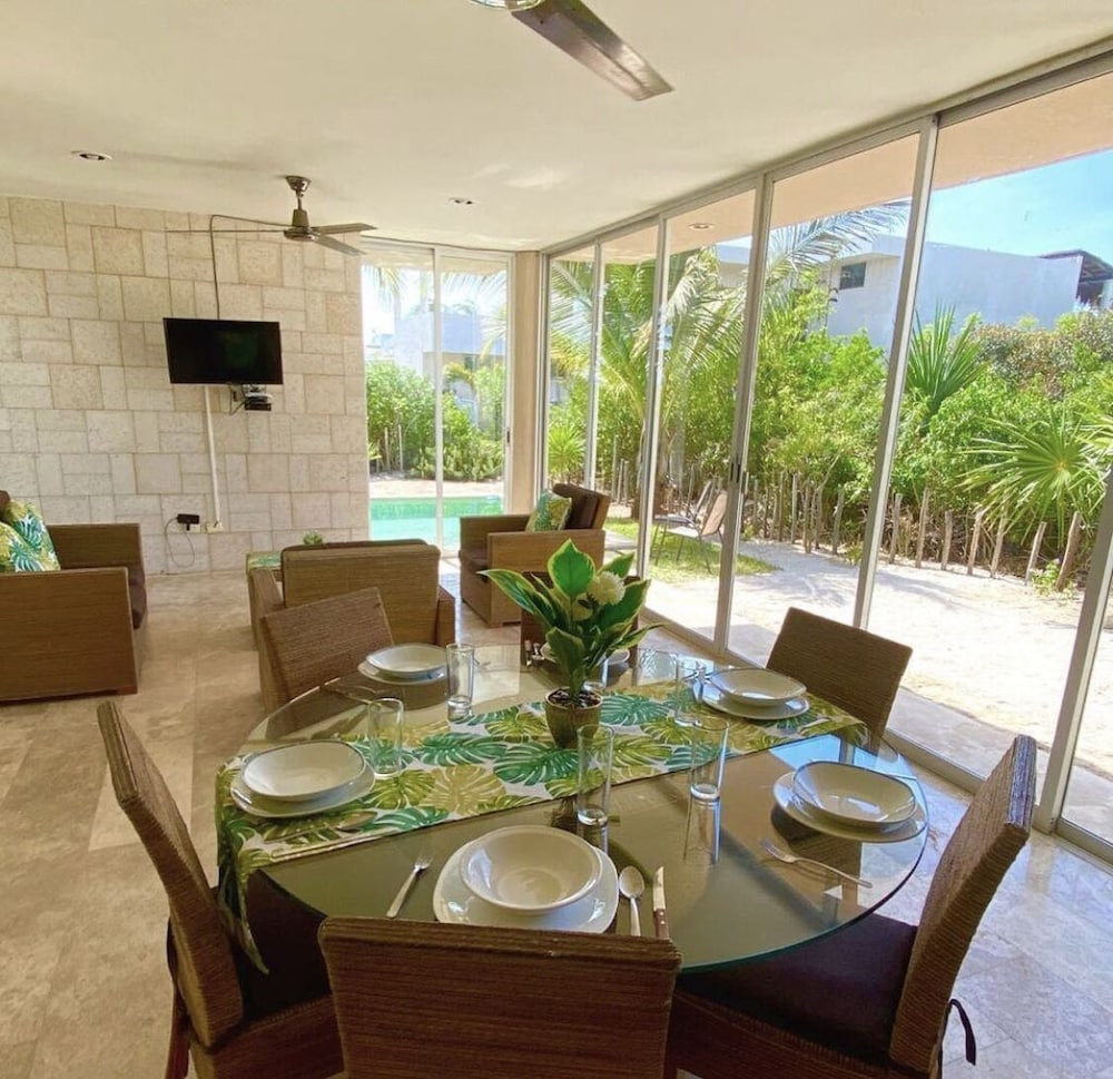 Villas Coccoloba — 4-Star Luxury Hotel in Ixil, Mexico