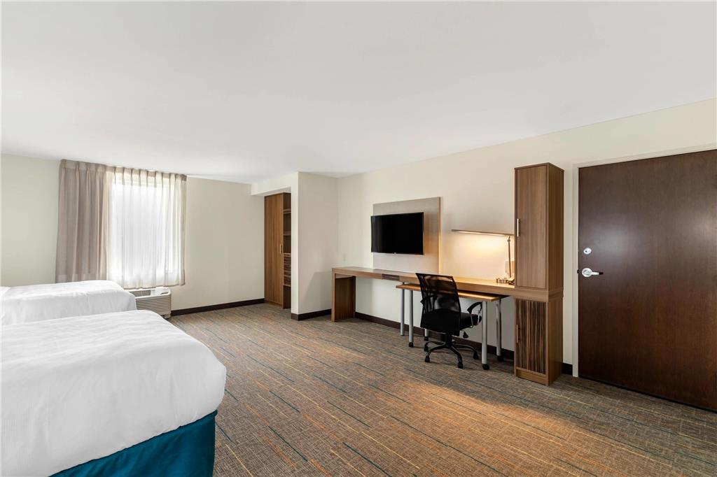 MainStay Suites Lancaster Dallas South - photo 12