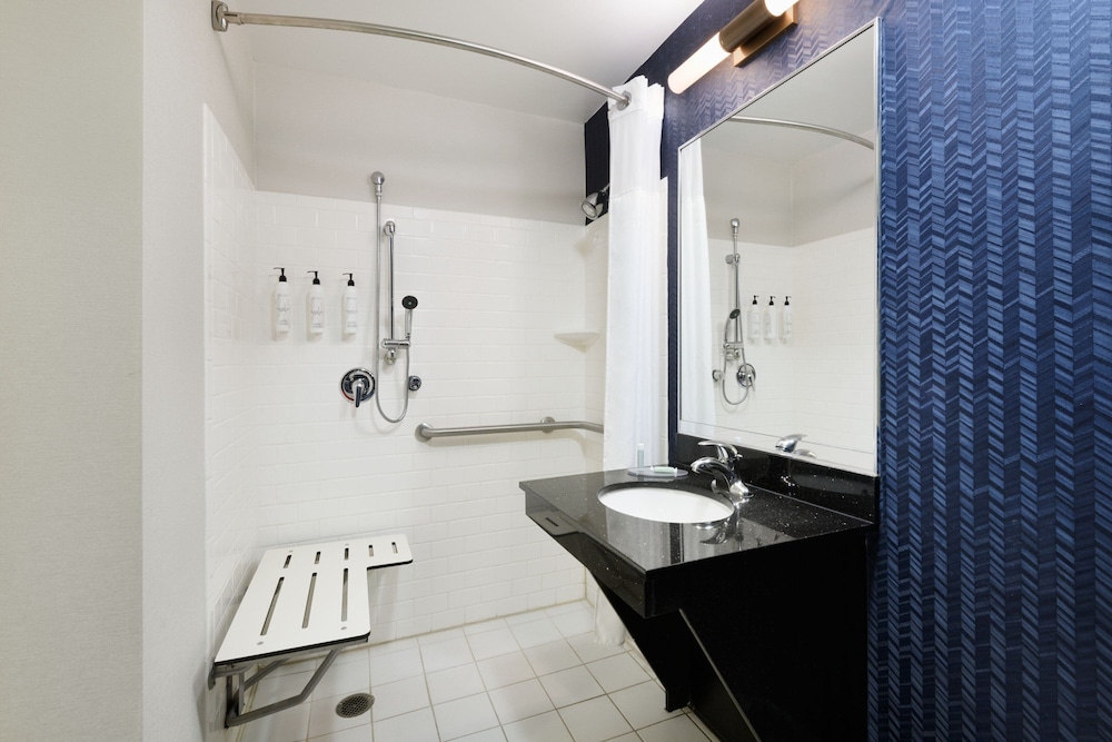 Fairfield Inn & Suites by Marriott Fort Pierce - photo 18