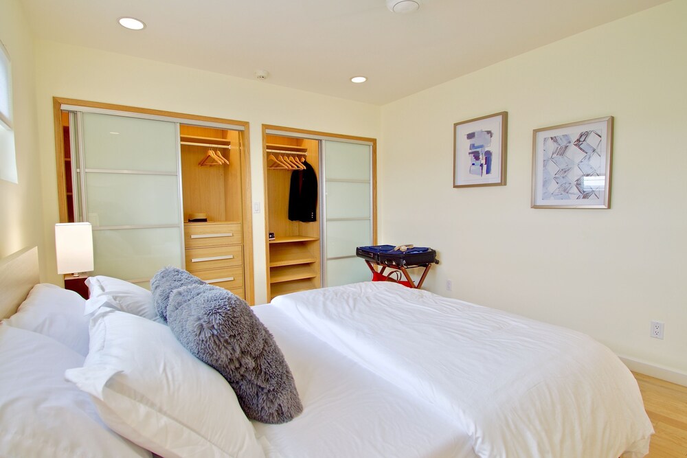 Modern Contemporary Venice Getaway Venice - photo 6