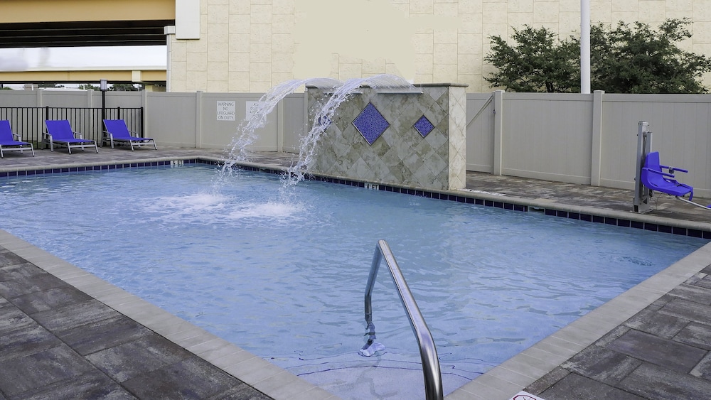 Holiday Inn Express & Suites Tampa East Ybor City by IHG - photo 22