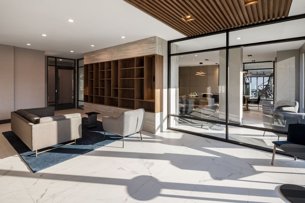 Global Luxury Suites at The Arches - photo 105