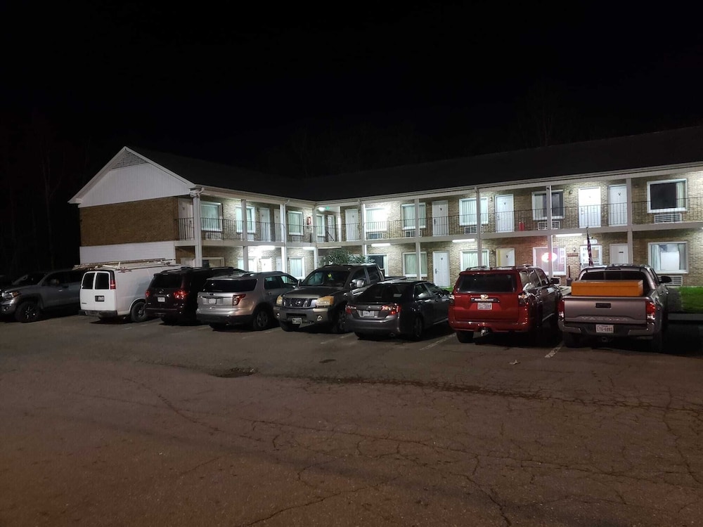 Elk Inn - photo 11