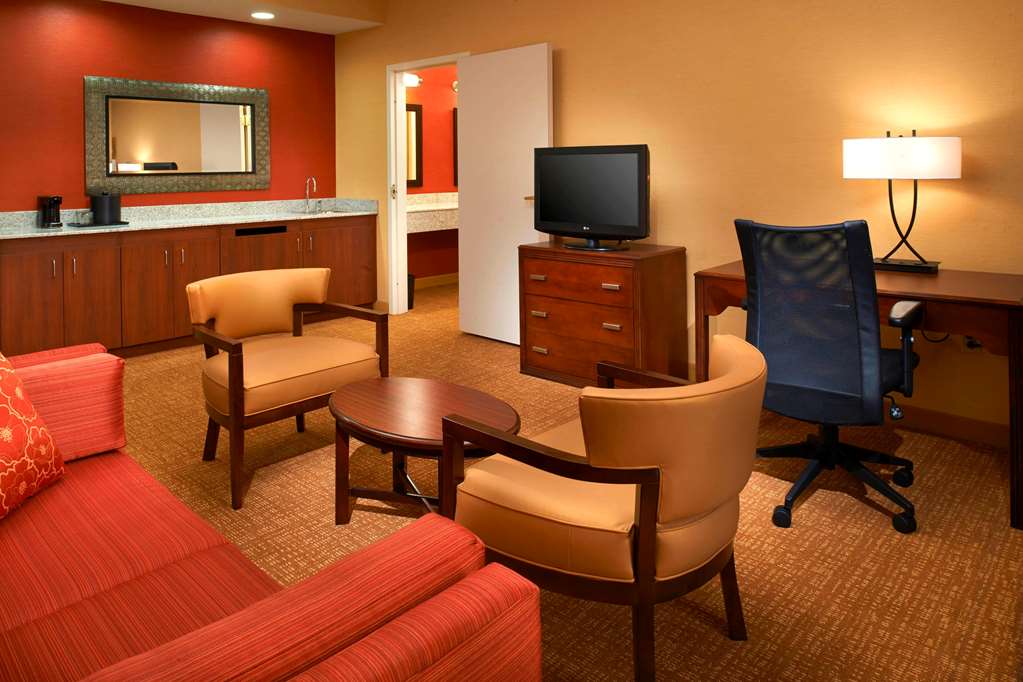 Best Western Plus Elgin Chicago - photo 12