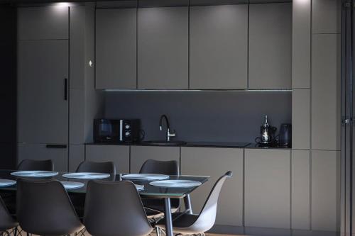 Luxurious 2BR Apartment at King David By Wehost