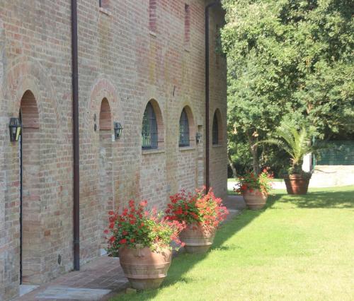 Podere Ferranino at Ville Ferrano — 4-Star Luxury Hotel in San Giovanni D'asso, Italy