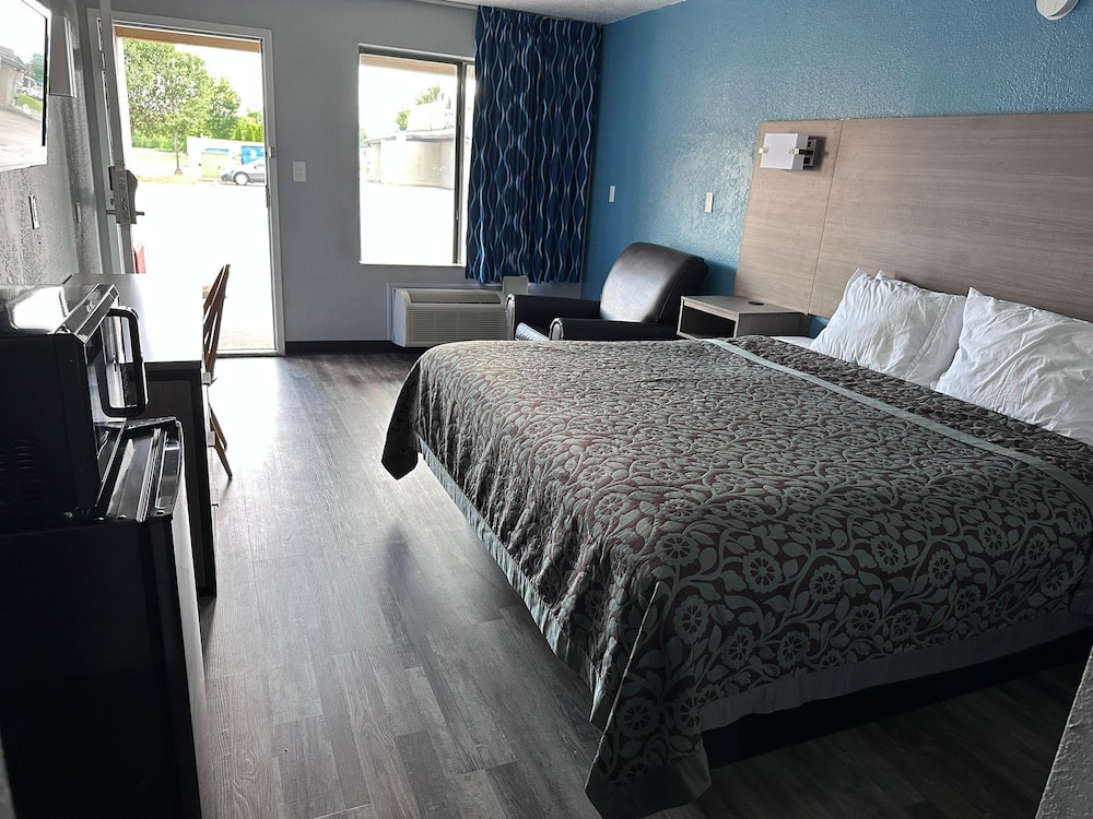 Americas Best Value Inn & Suites Murfreesboro - photo 6