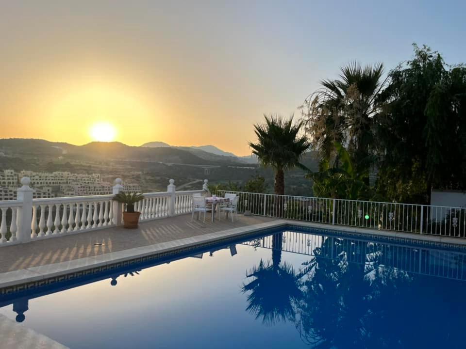 Villa Danesa — 4-Star Luxury Hotel in Estepona, Spain
