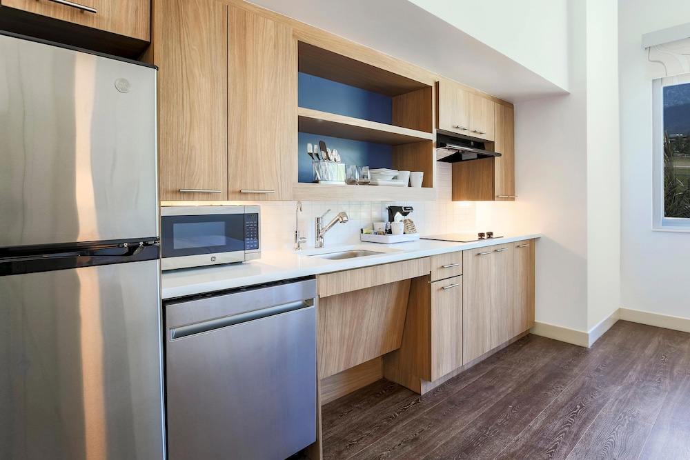 Element Ontario Rancho Cucamonga - photo 15