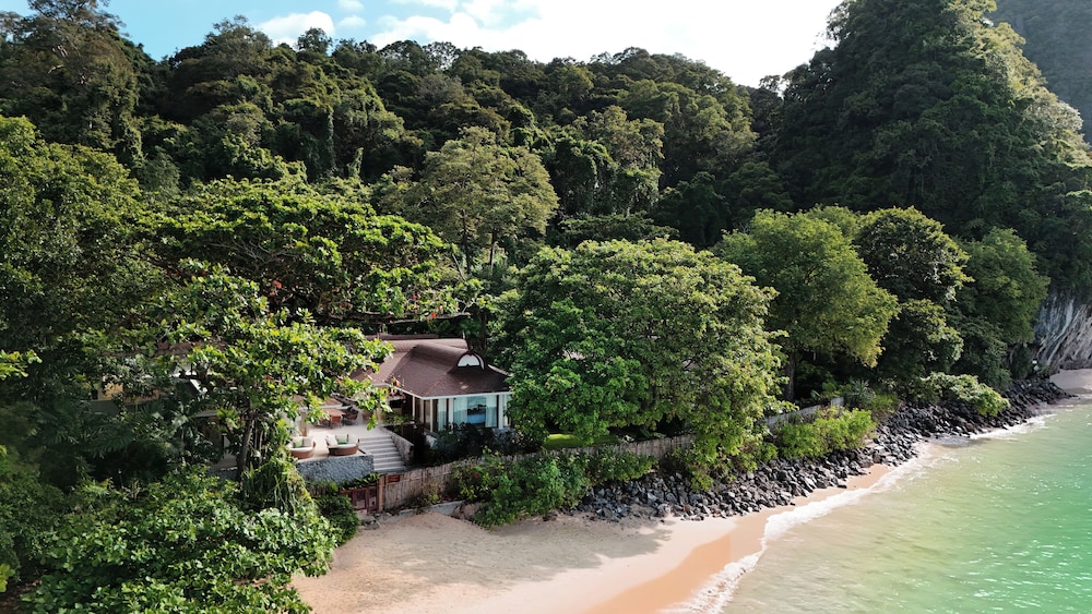 Villa Macaque and Villa Languor — 4-Star Luxury Hotel in Krabi, Thailand