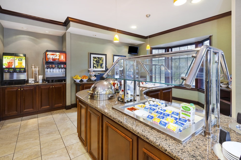 Staybridge Suites Lansing Okemos - photo 34