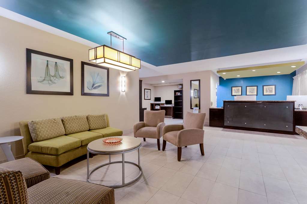 Baymont by Wyndham Henderson Northeast Denver - photo 5