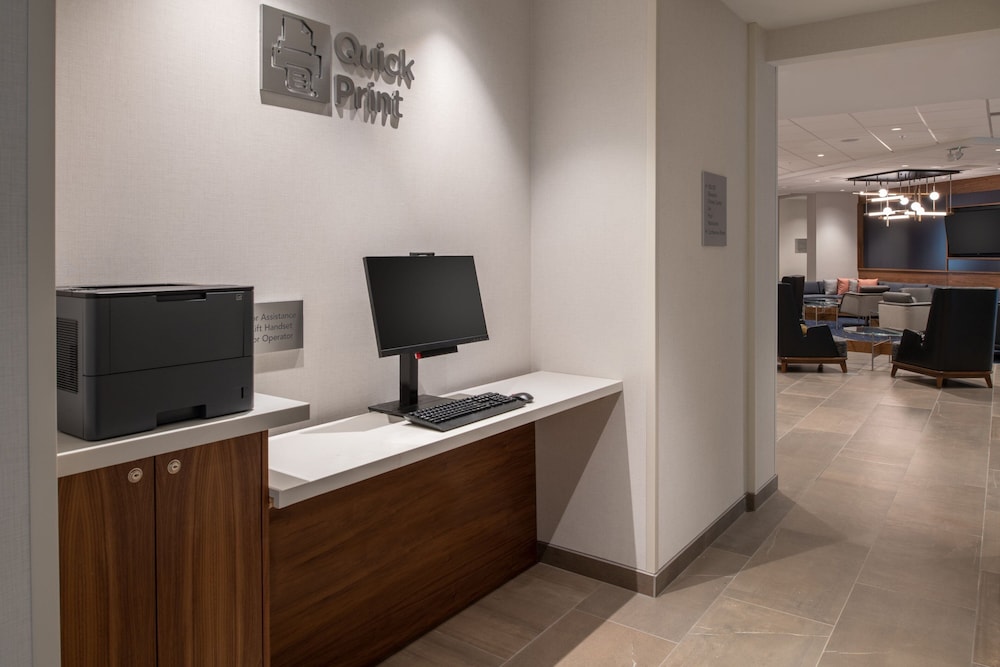 Courtyard by Marriott Olympia - photo 23