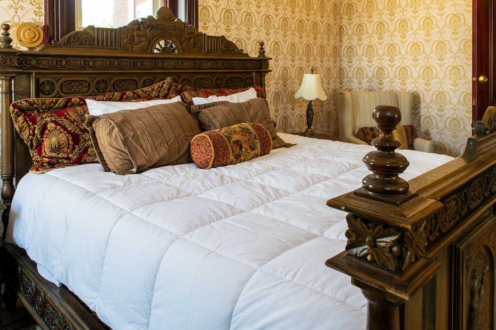The Shepherd's Inn - photo 4