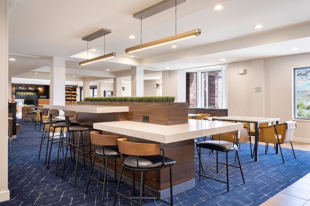 Courtyard by Marriott Salt Lake City Airport - photo 35