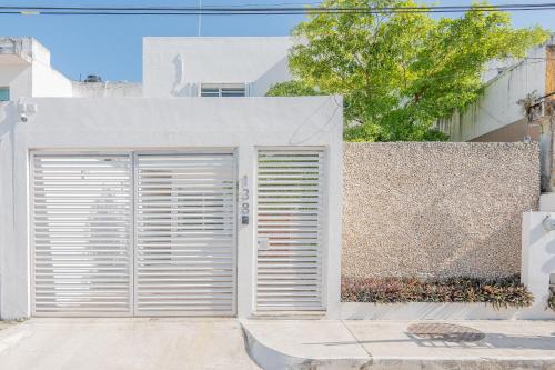 Amplia casa con 3 habitaciones para hospedaje — 4-Star Luxury Hotel in Chetumal, Mexico