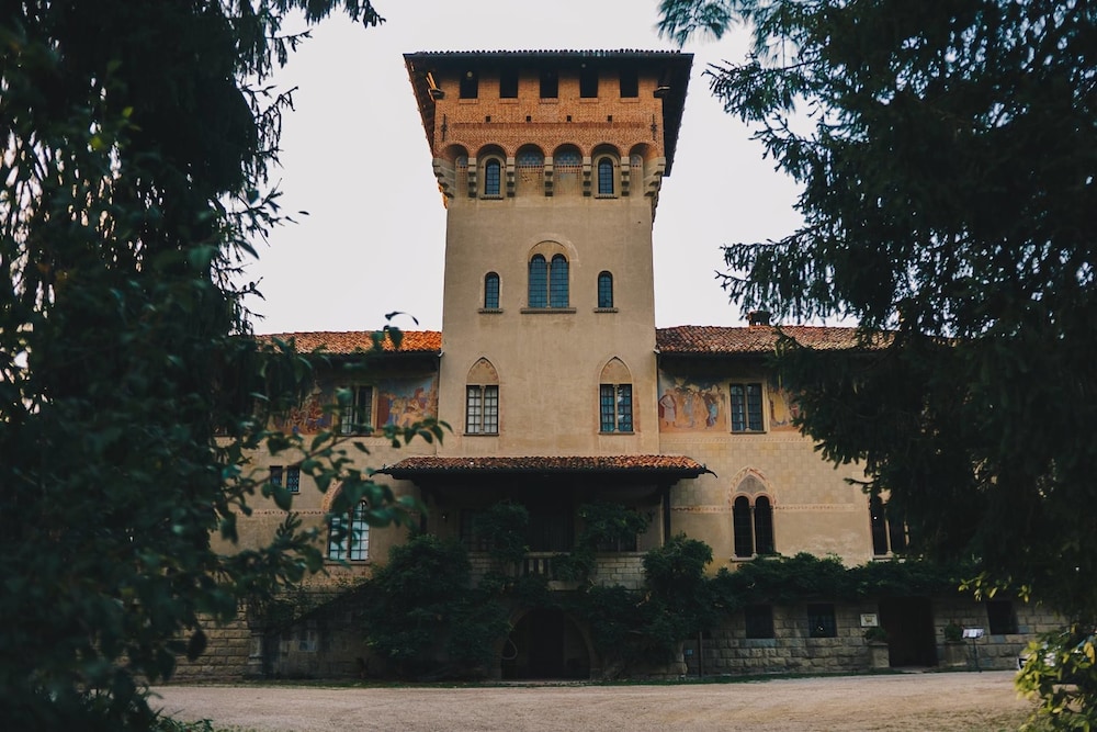 Relais Del Monastero — Millesimo