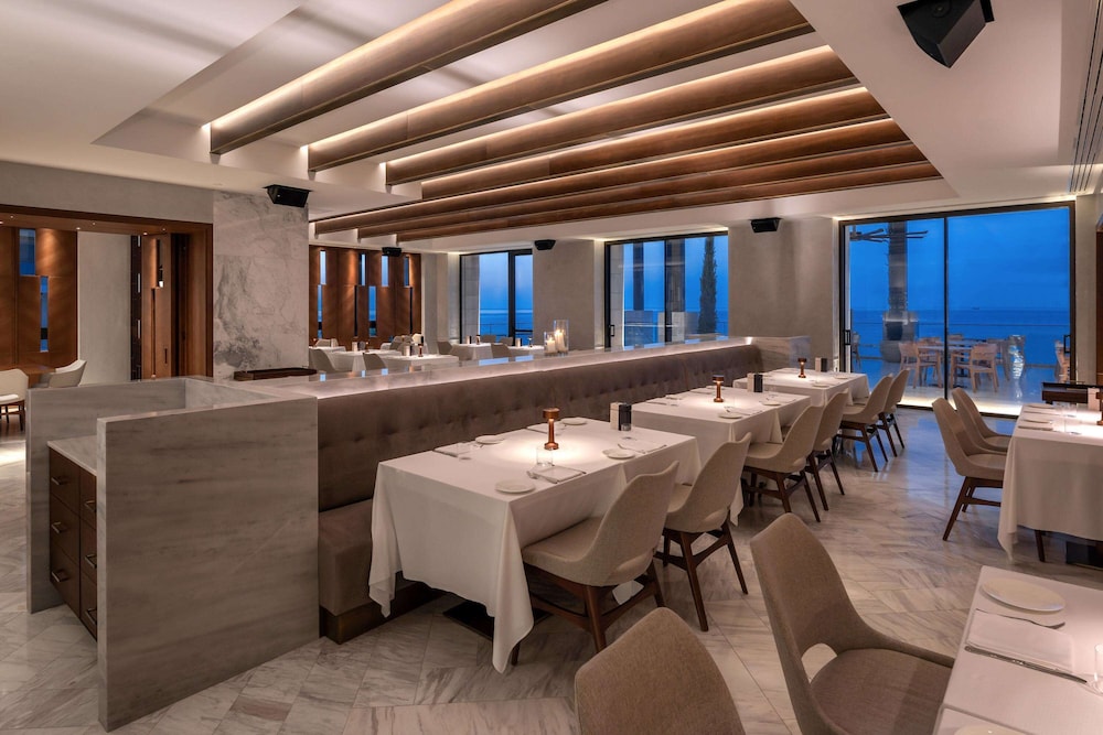 מזון ומשקאות