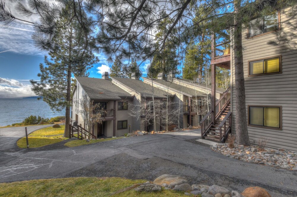 Brockway Springs Quarters - photo 2