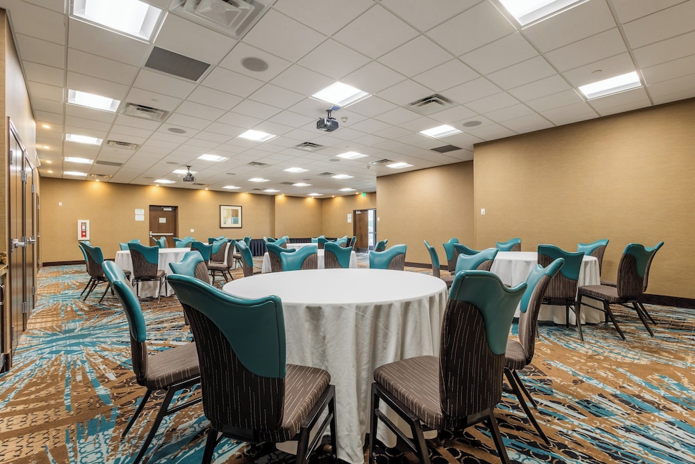 Holiday Inn South Jordan SLC South by IHG - photo 63