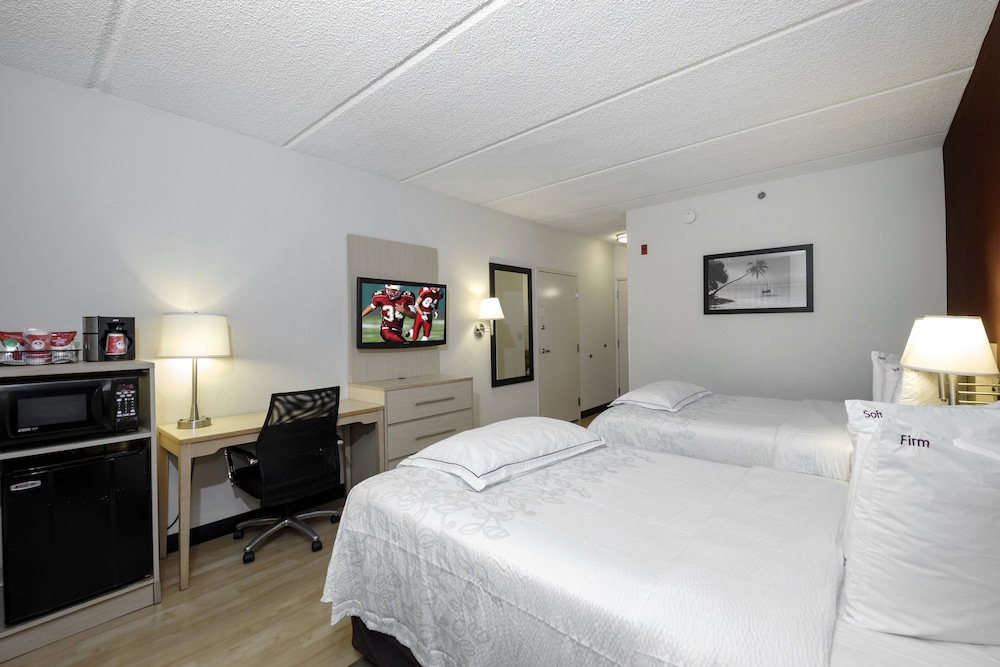 Red Roof Inn PLUS Gainesville - photo 22