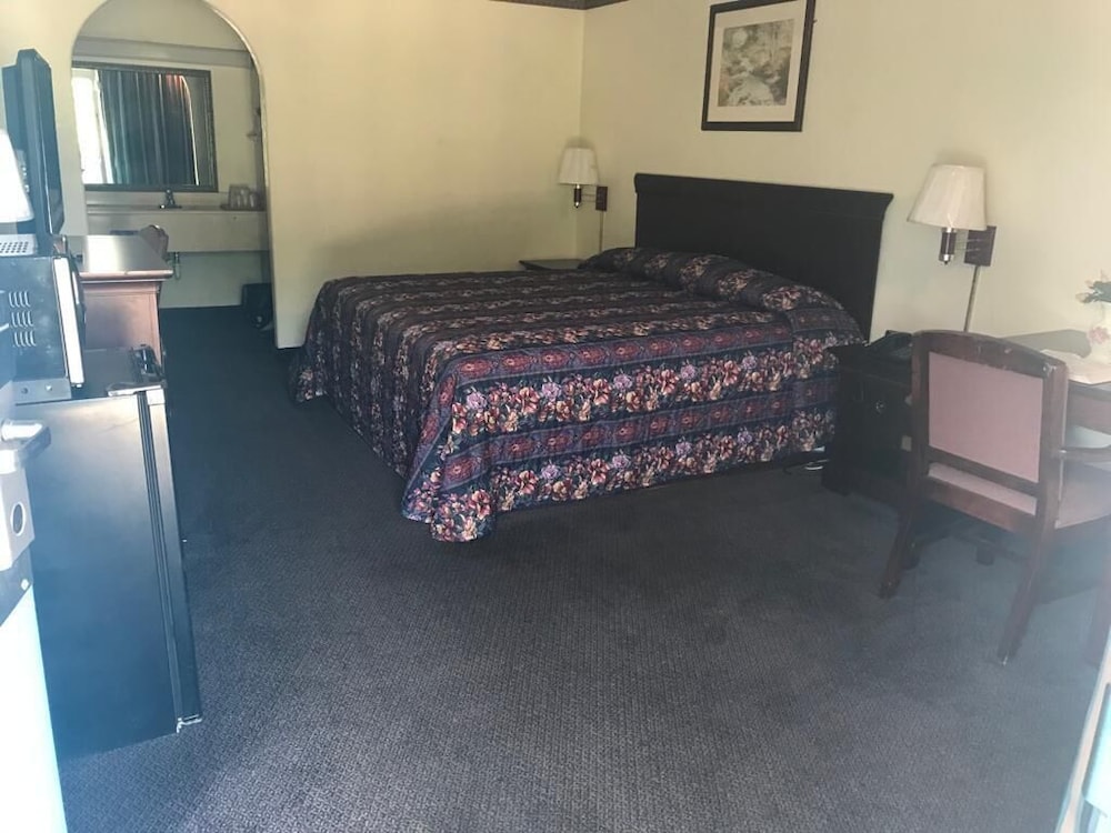 Executive Inn & Suites Lufkin US 59 - photo 2