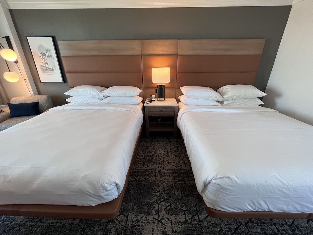 Sheraton Virginia Beach Oceanfront Hotel - photo 57