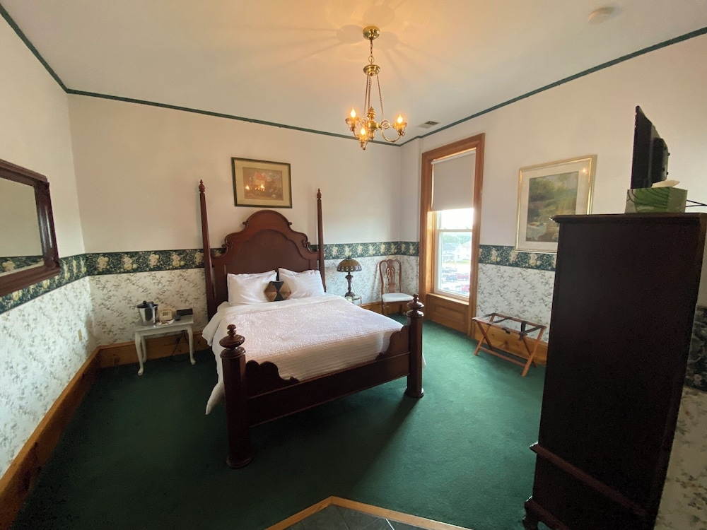 Decker Hotel - photo 27