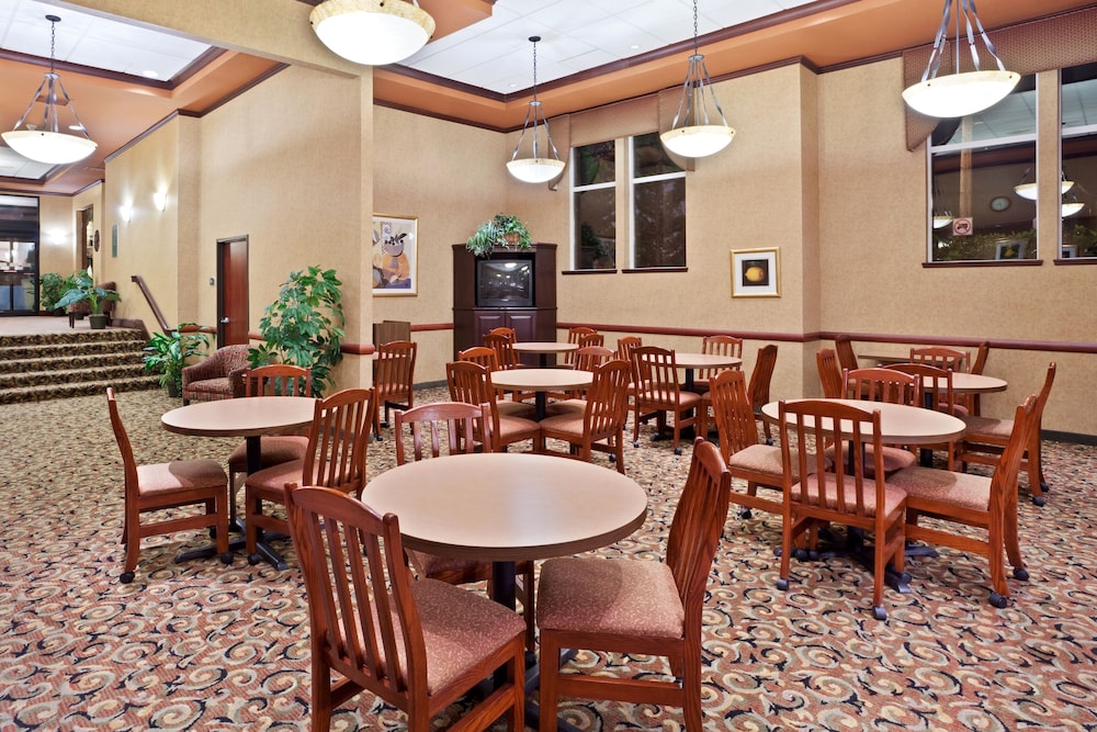 Holiday Inn Express Hotel & Suites Portland NW Downtown by IHG - photo 44