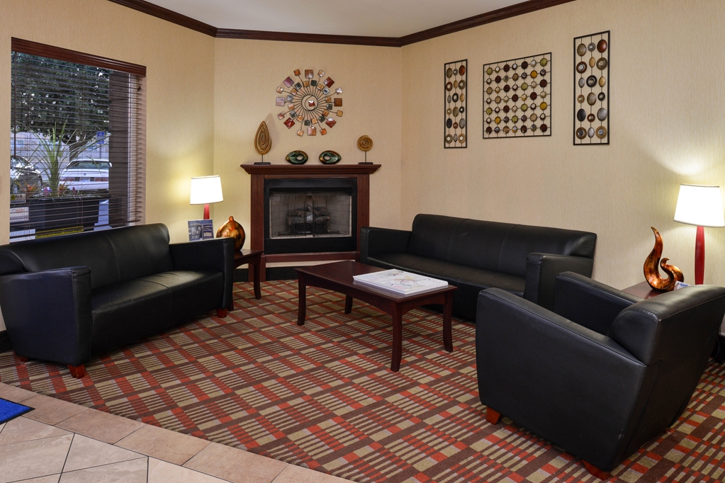 Best Western Wilsonville Inn & Suites - photo 25