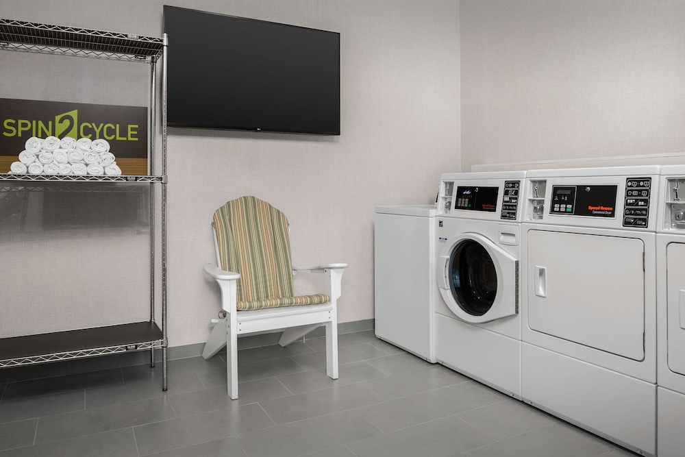 Home2 Suites by Hilton Orlando Southeast Nona - photo 32