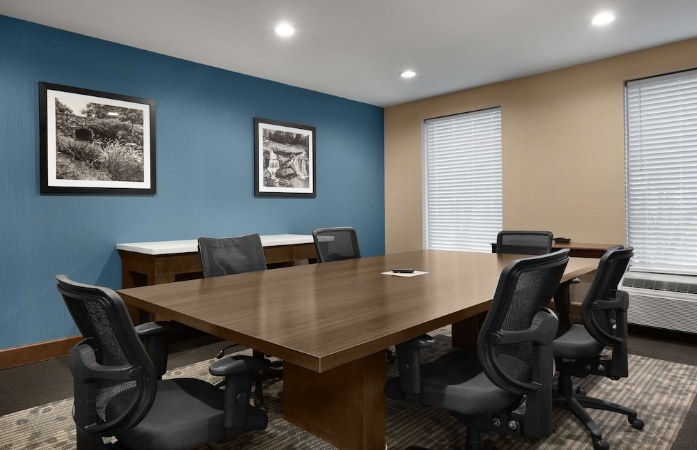 Hampton Inn Greenville Travelers Rest - photo 40