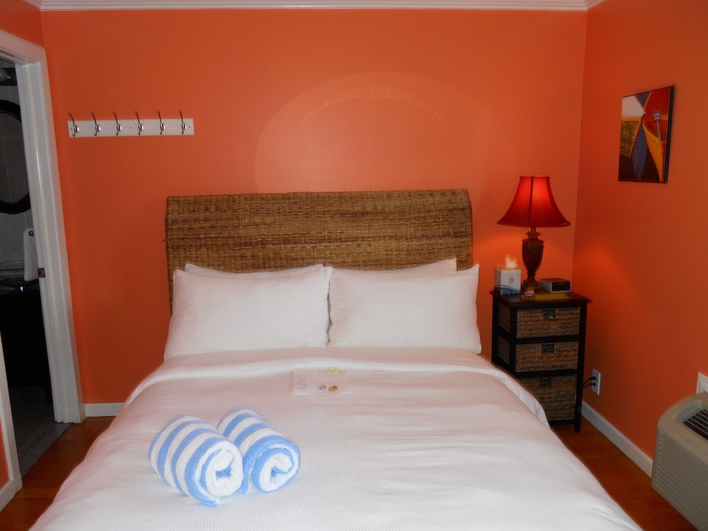 Duval Inn - photo 14