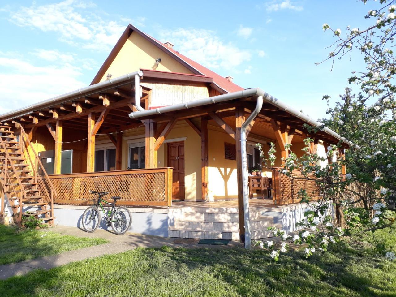 Örvény Vendégház in Tiszafured, Hungary