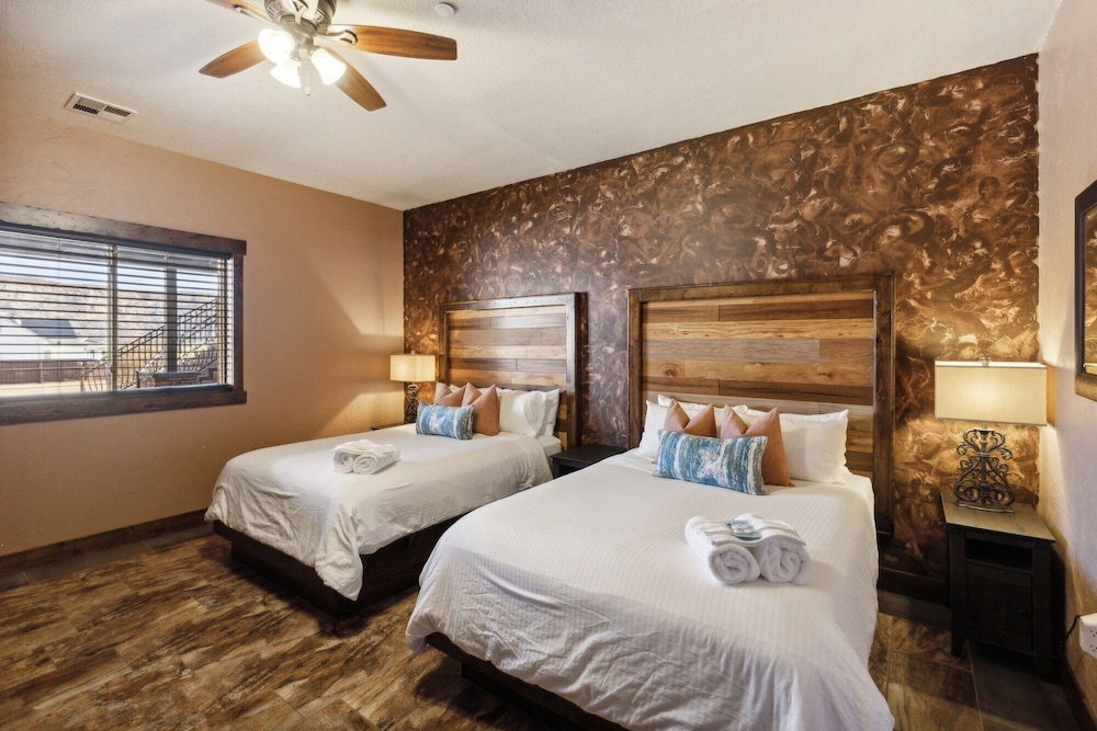 Zion Cliff Lodge - photo 10