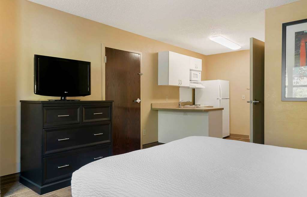 Extended Stay America Suites Detroit Canton - photo 14