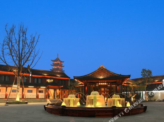 Dockside Boutique Hotel in Tongxiang, People's Republic of China