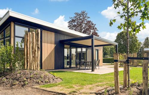 2 Bedroom Gorgeous Home In Voorthuizen — 5-Star Luxury Hotel in Voorthuizen, Netherlands