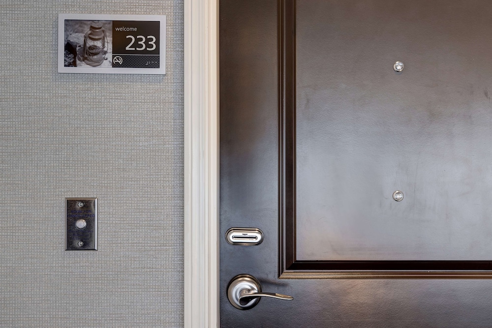 Hampton Inn & Suites Seattle Federal Way - photo 24