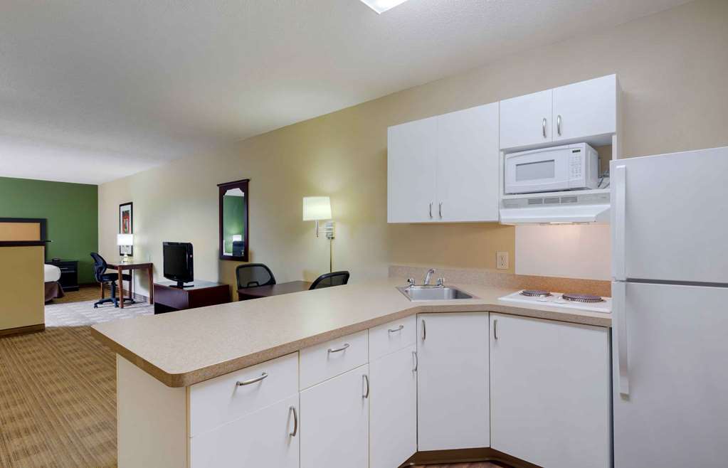 Extended Stay America Suites Long Island Bethpage - photo 30